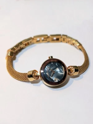 Pierre Cardin Gold-Plated Mesh Watch – Model 5109 - Image 1 of 4