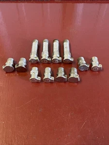 VINTAGE GITS BROS & OTHER OILER LOT NICE CONDITION VINTAGE AUTOMOBILE PARTS - Picture 1 of 11
