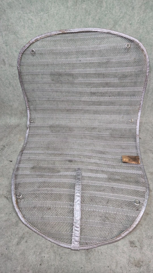 老式 1937 年普利茅斯汽车卡车散热器烤架外壳屏幕保护套配件 NOS — 第 1/3 张图片