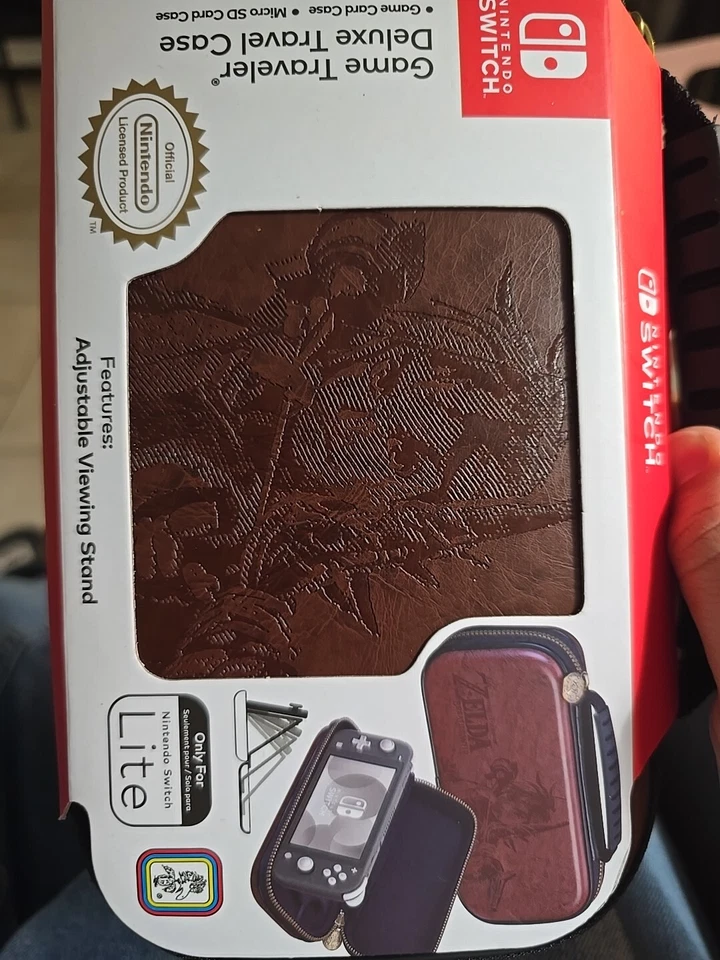 Nintendo Switch Lite Game Traveler Deluxe Travel Case Legend of Zelda BOTW - New - Image 1 of 1