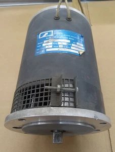 USED 48V PERMANENT MAGNET DC MOTOR - Picture 1 of 4