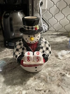 Kickoff To Christmas Countdown Advent Snowman Scentsy Full Size Wax Warmer - Picture 1 of 2