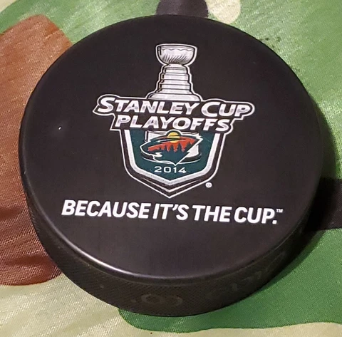 2014 STANLEY CUP PLAYOFFS MINNESOTA WILD INGLASCO NHL LICENSED PUCK MADE= 🇸🇰 Cover