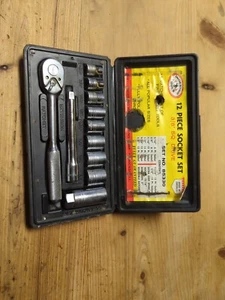 Vintage INDESTRO Drive 3/8 Socket SET Chicago USA 11 Price Nice Pre-owned - Picture 1 of 6