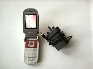 Nokia 2760 Mobile Phone,Velvet Red,,(Unlocked)- - Afbeelding 1 van 21