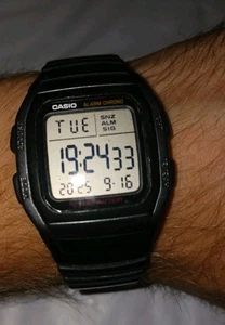 Casio W96H-1BV, Illuminatore, Orologio Cronografo Digitale, Sveglia, Batteria 10 Anni - Foto 1 di 3