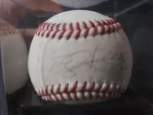 Von Roy Halladay signierter MLB Baseball in neuer Hülle mit COA HOF Pitcher Phillies - Bild 1 von 3