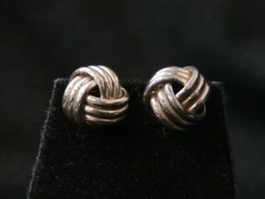 Atemberaubendes Vintage Sterlingsilber Knoten Ohrstecker Set. Preisvorschlag machen #2009 - Bild 1 von 4