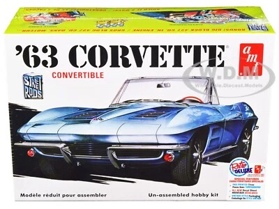 SKILL 2 MODEL KIT 1963 CHEVROLET CORVETTE CONVERTIBLE 3-IN-1 1/25 AMT AMT1335M - Image 1 of 4