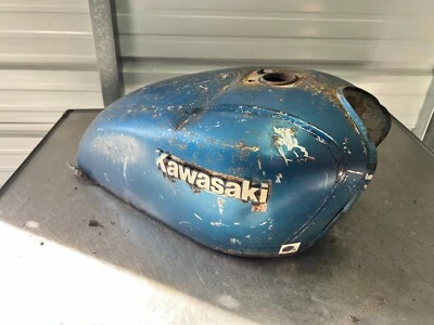 1983 Kawasaki KZ650H KZ650 CSR Gas Tank Fuel Cell Petrol Reservoir OEM E7505 Foto 1 de 4