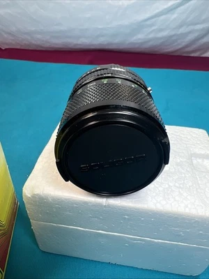 Soligor 35-70mm F/3.5 - F/4.5 Camera Lens - Image 1 of 4