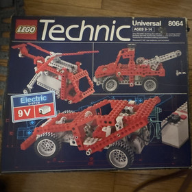 LEGO Technic Universal 8064 9V Electric System Complete Set Boxed Ages 9-14