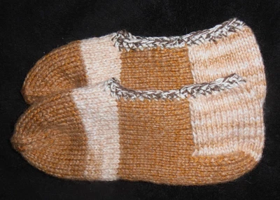 Handarbeit Selbstgestrickte Hausschuhe Gr. 37/38 - Bild 1 von 2