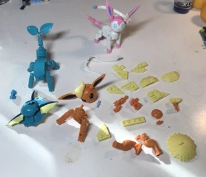 Juego de construcción Mega Pokémon Every Eevee Evolution. No es un juego completo - Imagen 1 de 10