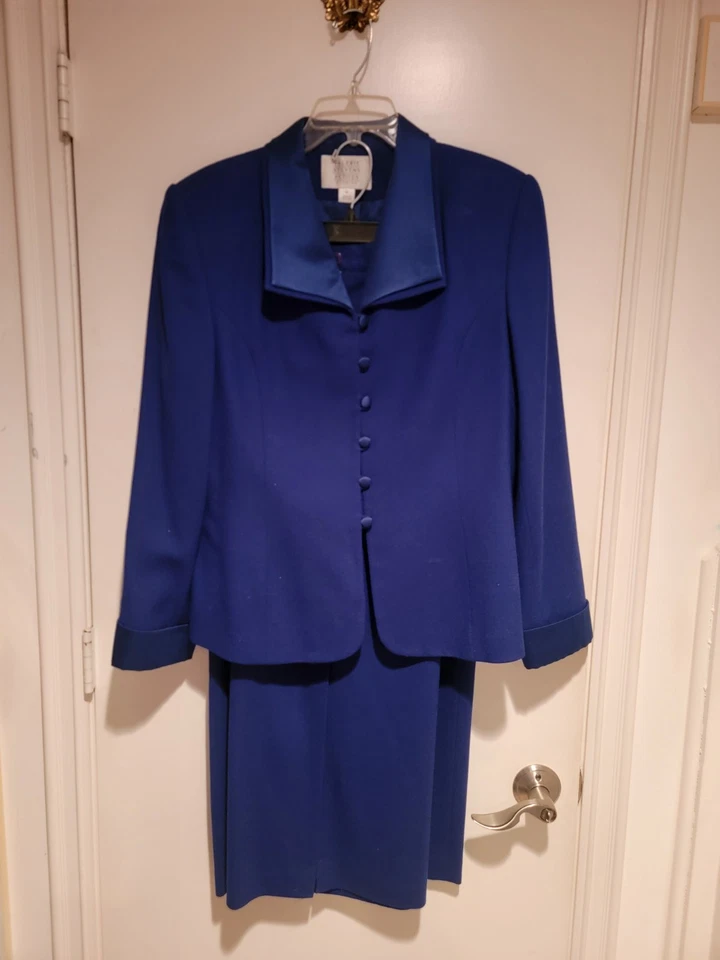Valerie Stevens Evening Petites  Royal Blue 2 Piece Size 14P - Image 1 of 4