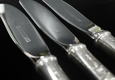 Esparcidor de mantequilla antiguo Maryland grabado por Kirk de plata esterlina - sin monograma Foto 1 de 4