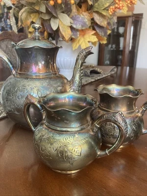 Antiguo Juego de Té Hartford Silverplate Co 3 Piezas - Patrón Nº 1419 Foto 1 de 4