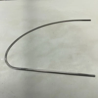 46 47 Ford Super Deluxe 1942 4 puertas cuarto derecho ventana moldura k2 Foto 1 de 4