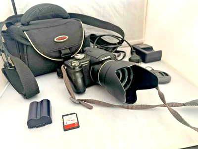 Appareil photo Panasonic DMC-FZ8 .Prêt à l emploi! - Photo 1/4