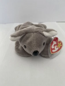 Retired and Rare TY Beanie Baby Mel with errors - Picture 1 of 4