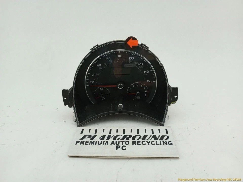 Volkswagen VW Beetle Instrument Cluster Speedometer Gauge Panel Fits 2006-2007 - Image 1 of 4