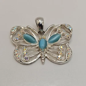 Modeschmuck silberfarben blauer Stein Kristall Strass Schmetterling Anhänger - Bild 1 von 7