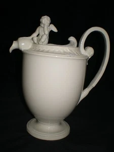 MUY RARA Tetera Cafetera Meissen Alemania 8.5' de Alto con Tapa Querubín Cupido COMO NUEVA - Imagen 1 de 10