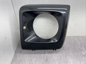 2009-2018 Passenger Headlight Bezel  Mercedes Wagon G500 W463 G63 - Picture 1 of 9