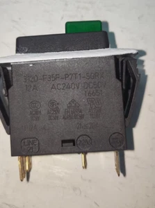 Interruptor 1 pieza E-T-A ETA 3120-F35F-P7T1-SGRX 12A AC240V DC50V - Imagen 1 de 3