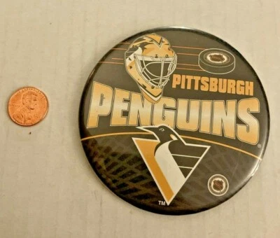 Vintage 3 1/2" Round Pittsburgh Penguins Pin Metal Rare - Image 1 of 2