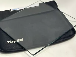 Tiffen 6.6'' x 6.6'' Clear Optical Flat Glass Filter - Picture 1 of 2