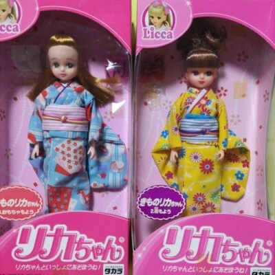 Nuevo Kimono Licca-chan Juego de 2 Flores Juguete Patrón Azul Amarillo De Colección Japón Foto 1 de 4