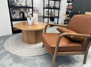 Round Top Coffee Table - Picture 1 of 7
