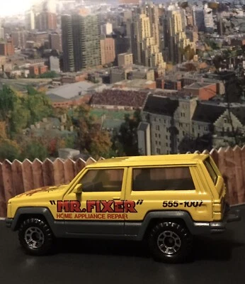 Vintage 1986 Matchbox Jeep Cherokee "Mr. Fixer" Appliance Repair 1:58 - Image 1 of 4