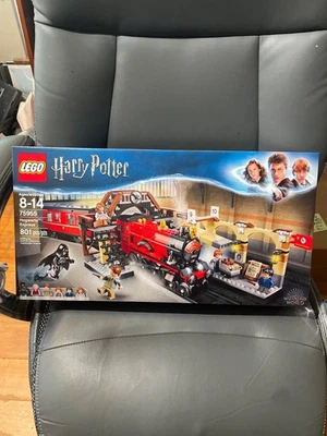 LEGO Harry Potter 75955 Hogwarts Express -NEW Sealed, Free Shipping, Lupin, Ron - Image 1 of 4