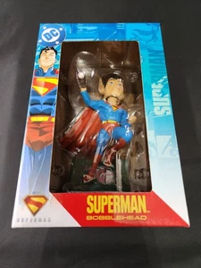 MLB Cleveland Guardians DC Comics Superman Day Bobblehead SGA 23/07/2025 nuovo raro - Foto 1 di 13
