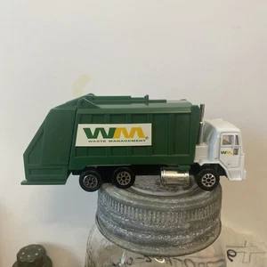 Vintage 1991 Road Champs Waste Management Garbage Truck Die-Cast Toy w/ Box New - Picture 1 of 6