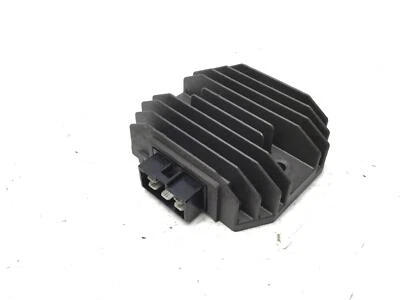 Regulator Voltage Electric System YAMAHA FZ6 600 2004 2005 - Image 1 of 4