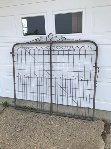 antique garden gate for a 5' wide opening Cover
