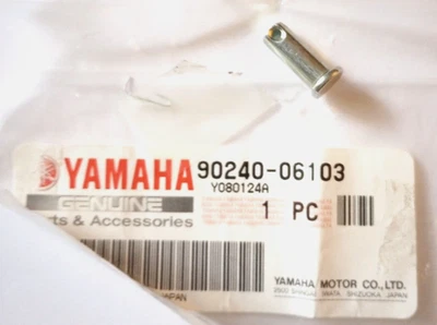 Pin de horquilla 90240-06103 NOS Yamaha YFM80 BW200 BW350 YFM100 IT175 IT200 IT250 Foto 1 de 4