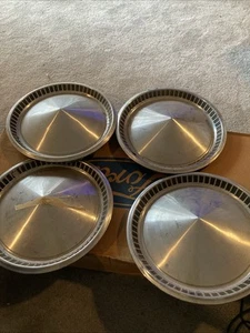 1957 Plymouth Hubcap Single mopar OEM Suits 14" Rim NICE AND CLEAN (set 4) - Picture 1 of 5