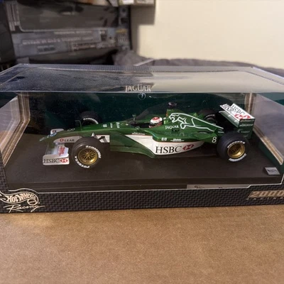 Hot Wheels Racing 26741 2000 Jaguar R1 F1 Car Eddie Irvine 1:18 Scale - Image 1 of 4