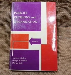 Policies Decisions and Organization, J. Lyden; HC/DJ/1st - Bild 1 von 10
