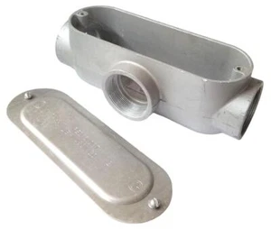 Crouse-Hinds T69 Condulet Outlet Body 2" 425B W/ Red Dot SCV 5 Lid 2" - Picture 1 of 4