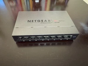 Netgear ProSAFE Plus GS108E GS108Ev2 8-Port Gigabit Ethernet Compact Switch - Picture 1 of 4