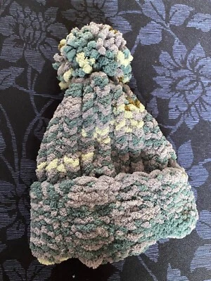 Newborn Baby Winter Hats Handmade - Image 1 of 4