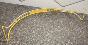 VTG Tupperware 1258 Harvest Gold Cake Taker Carrier Handle Strap Cariolier 25" - Picture 1 of 3
