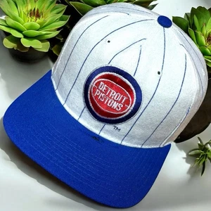 Sombrero SnapBack STARTER de Colección Años 80 - DETROIT PISTONS NBA - 1ª Generación Crema Cúpula Lana - Imagen 1 de 7