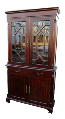 62867    Mahogany Curio China Cabinet - Image 1 of 4