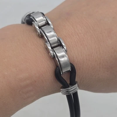 Pulsera unisex ICEWAVE de acero inoxidable y goma negra para hombre y mujer 8" Foto 1 de 4